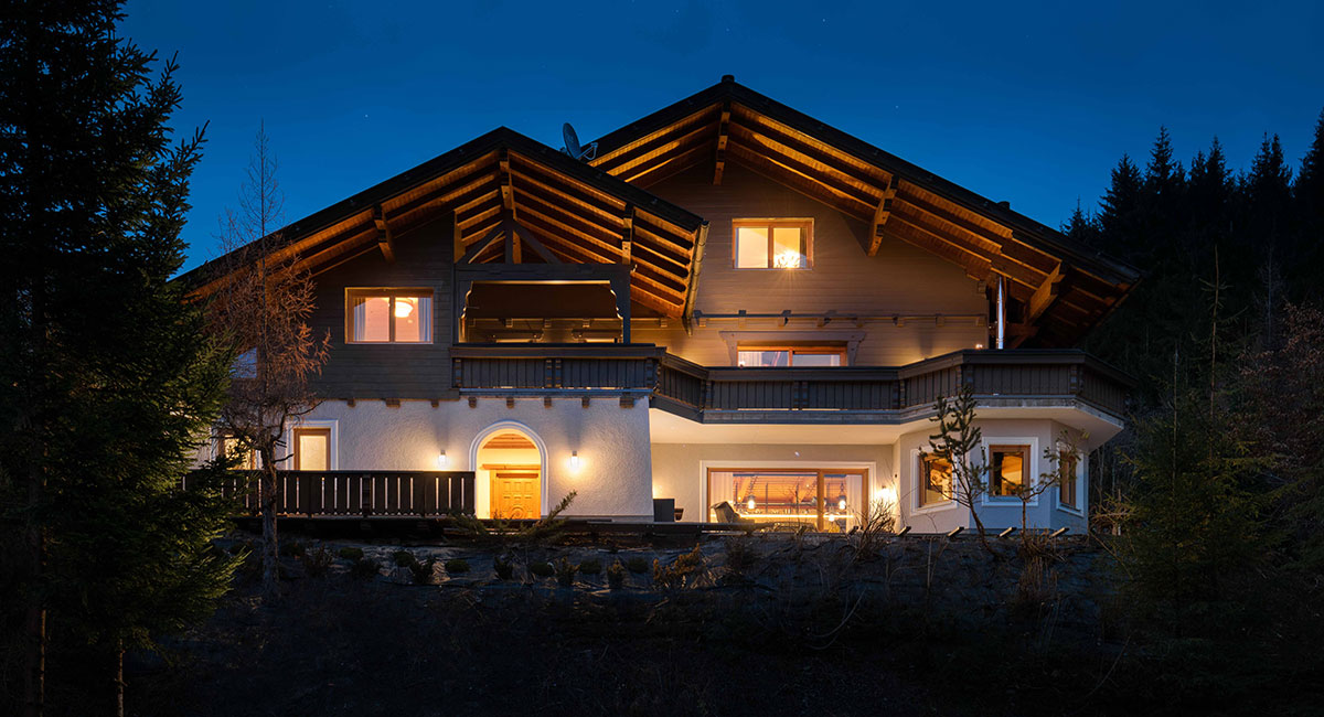 lage-design-ferienhaus-xxl-chalet-ski-out-wagrain-ski-amade-4